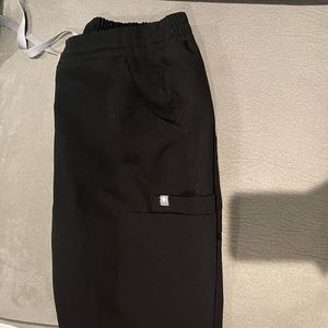 Figs scrubs